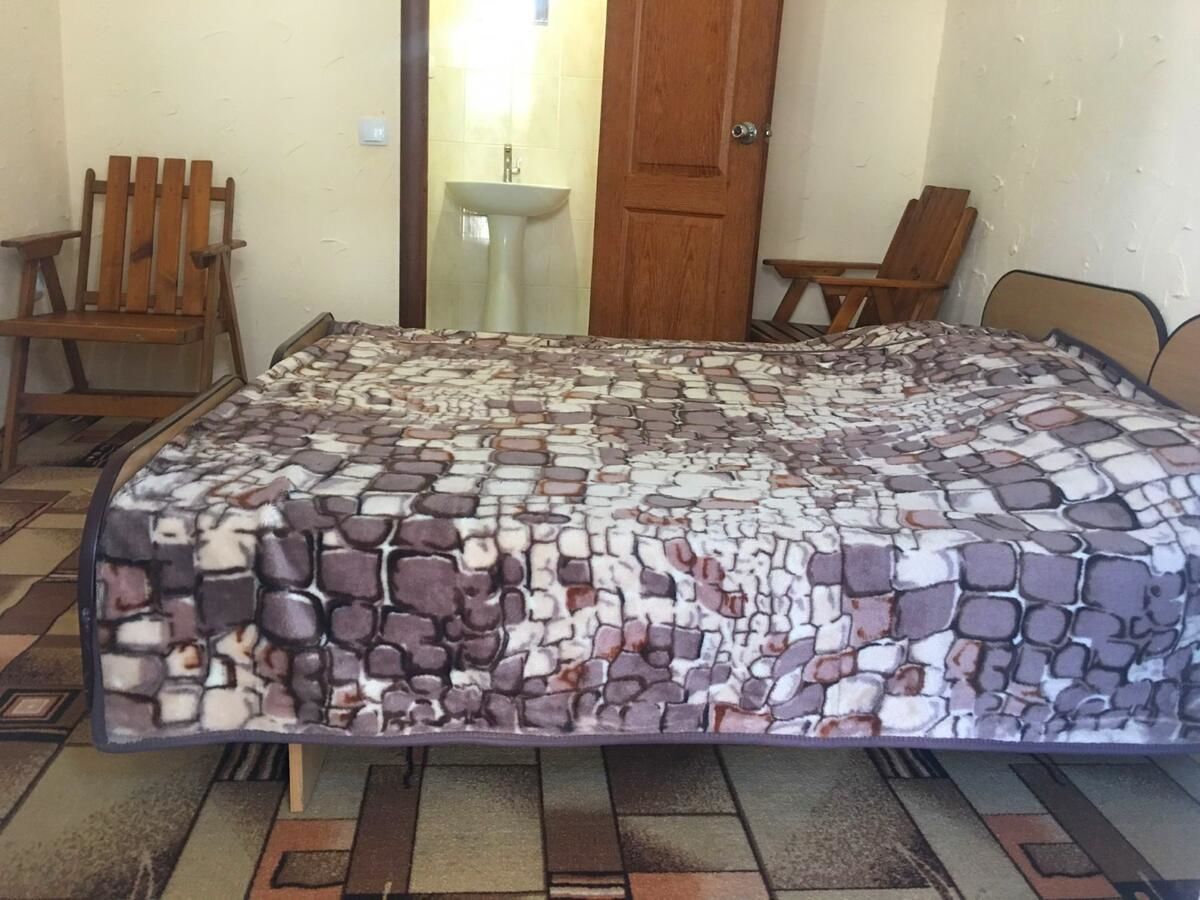 Отель Antoshka Pansionat Железный Порт