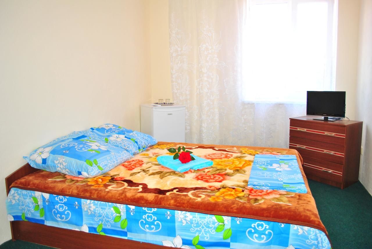Отель Antoshka Pansionat Железный Порт