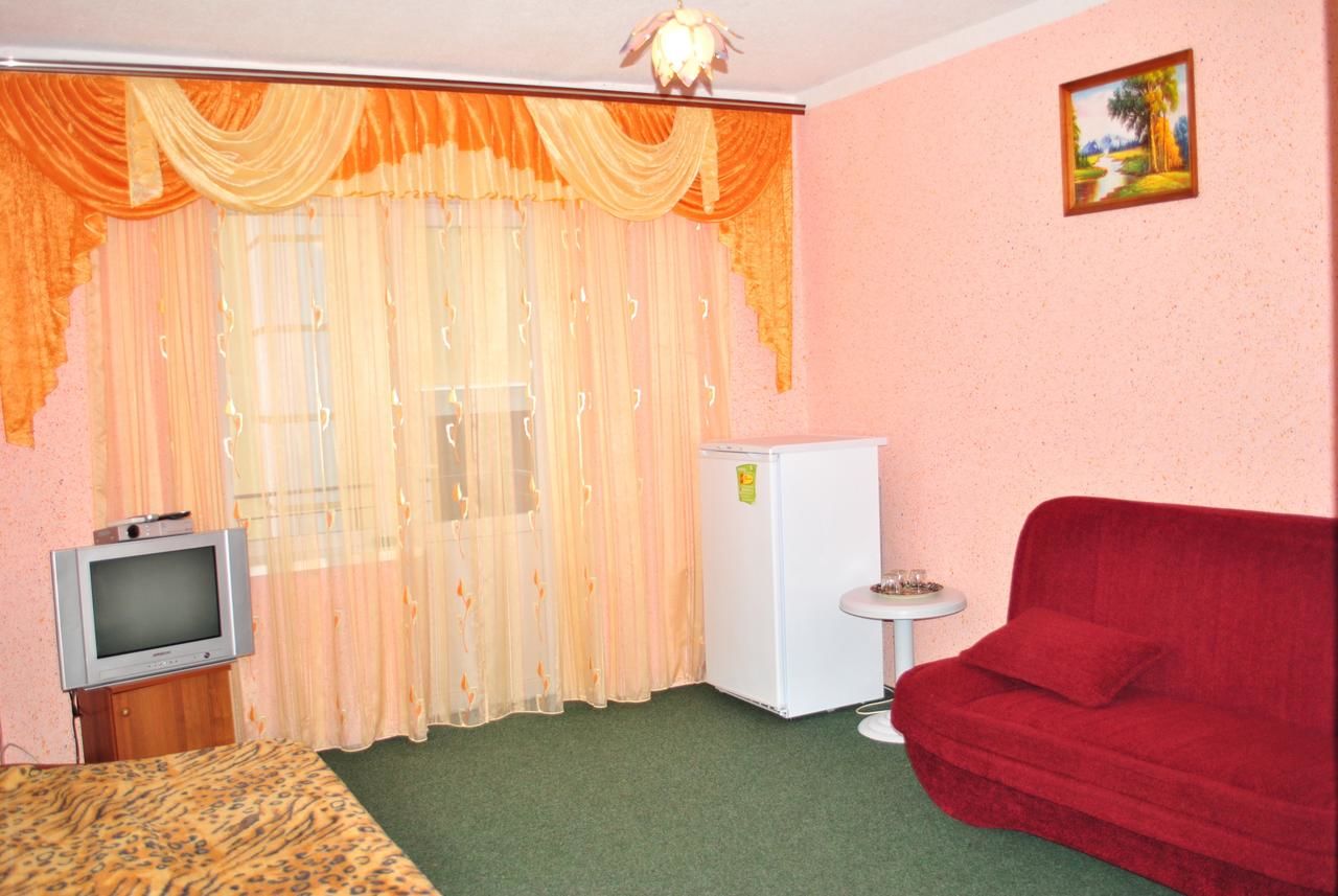 Отель Antoshka Pansionat Железный Порт
